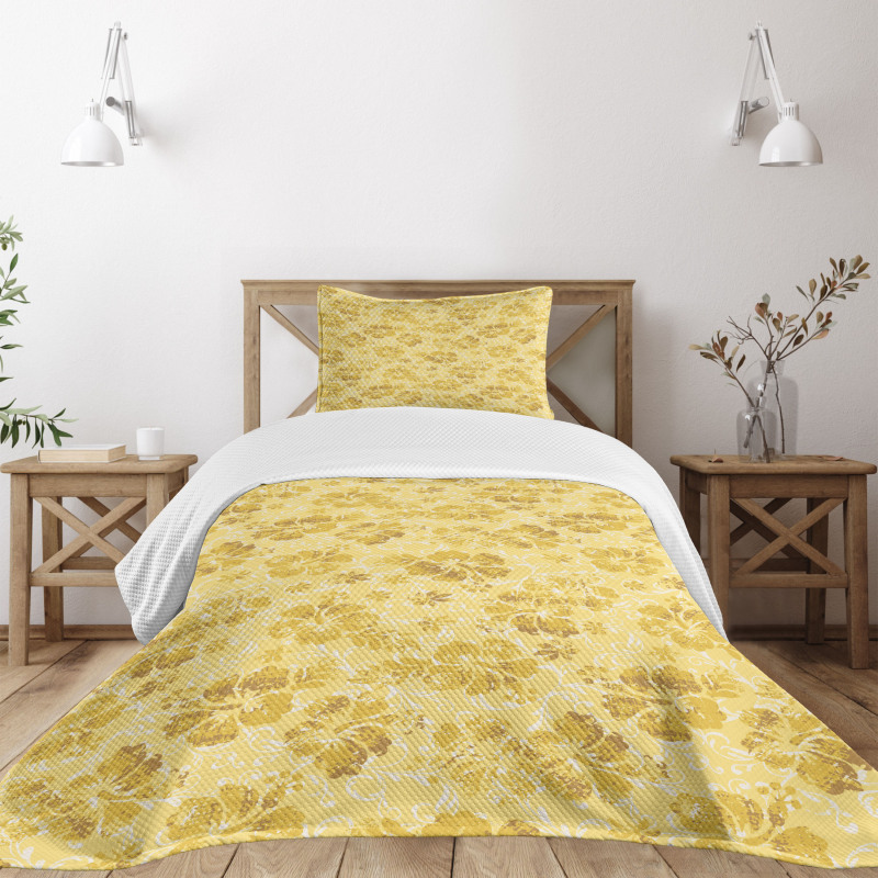 Exotic Hibiscus Flowers Bedspread Set