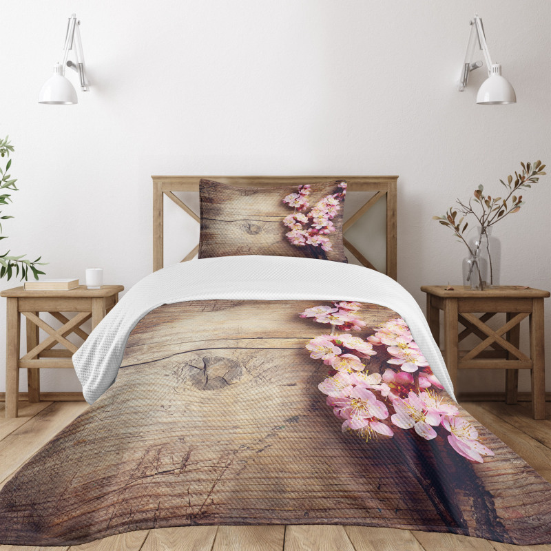 Spring Blossom on Wood Bedspread Set