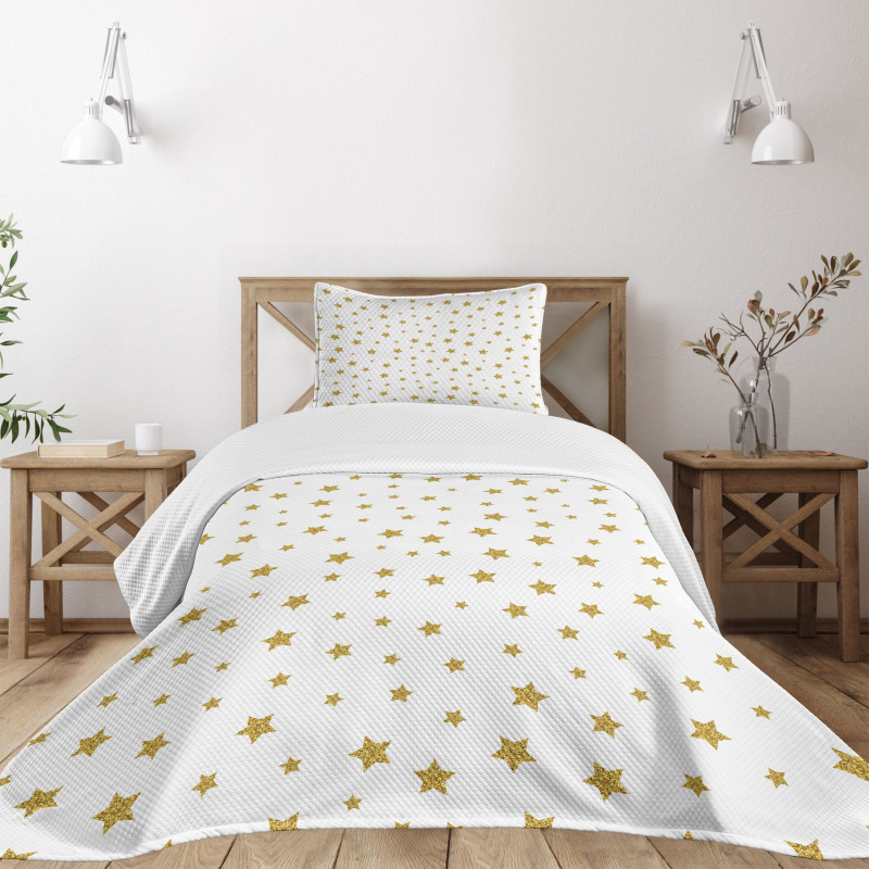 Yellow Stars Pattern Bedspread Set