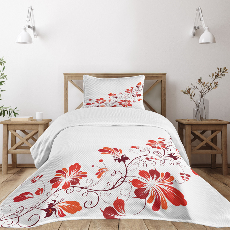 Floral Petal Ornaments Bedspread Set