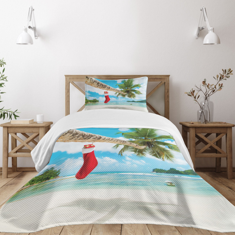 Beach Xmas Stockings Bedspread Set