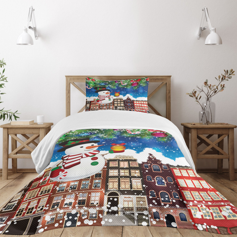 Snowy City Street Bedspread Set