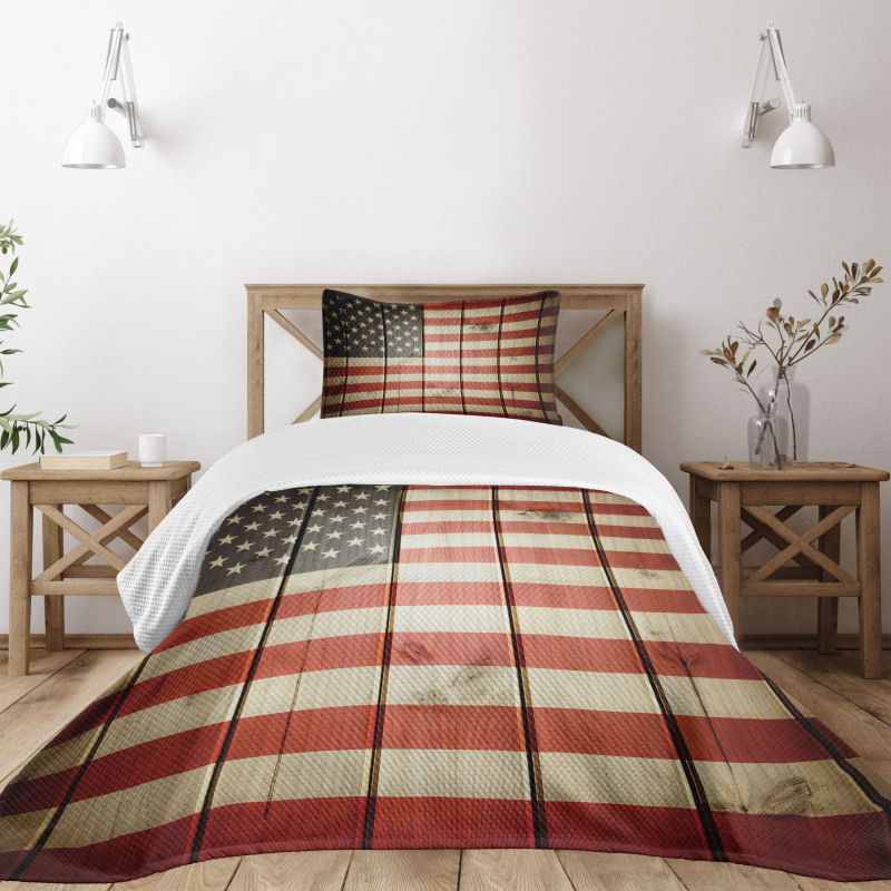 Wood Design Flag Bedspread Set