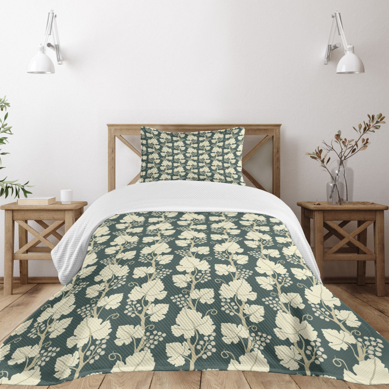 Floral Farming Pattern Bedspread Set