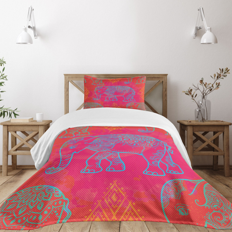 Eastern Folk Bedspread Set