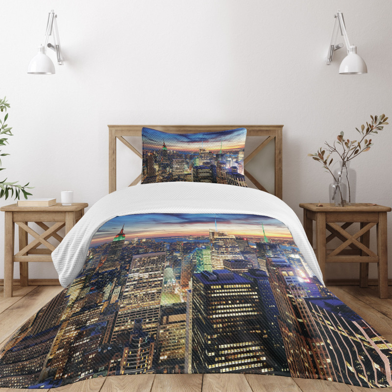 Urban Skyline of NYC Bedspread Set