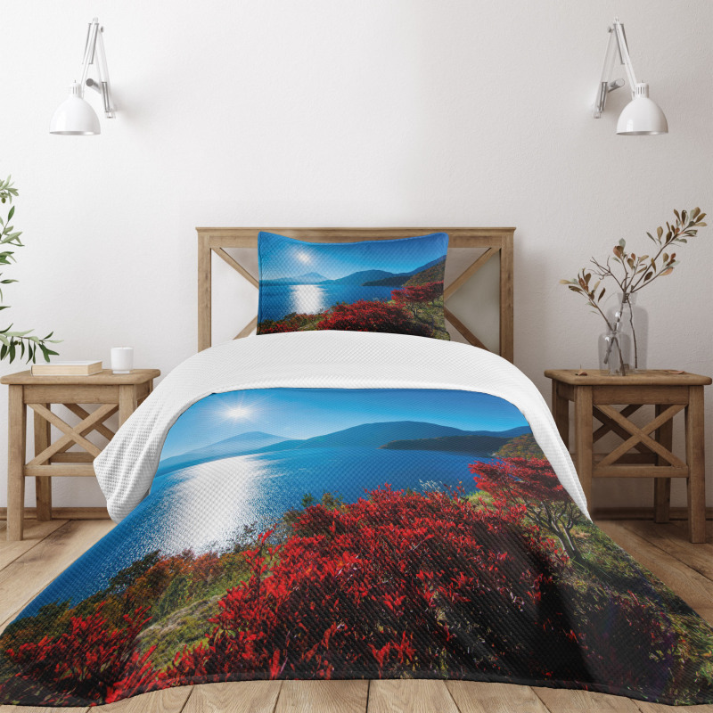 Sunny Autumn Mountain Bedspread Set