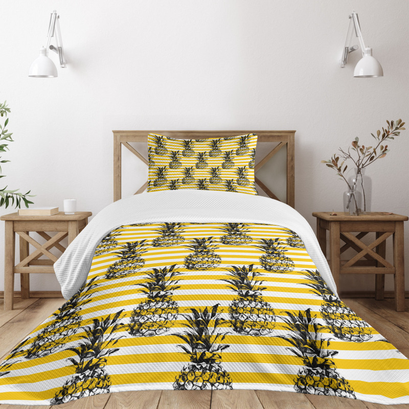 Retro Striped Vintage Bedspread Set