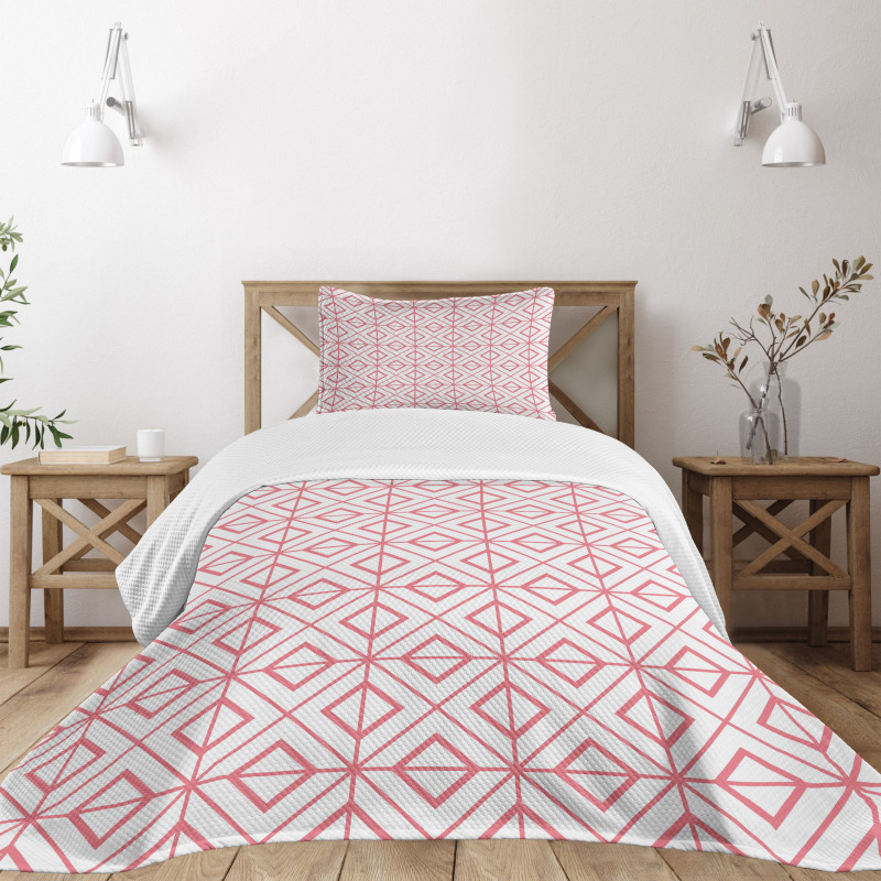 Vintage Triangles Bedspread Set