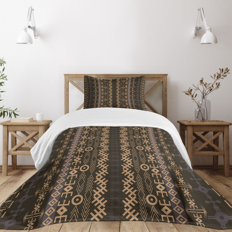 Shapes Arrows Bedspread Set