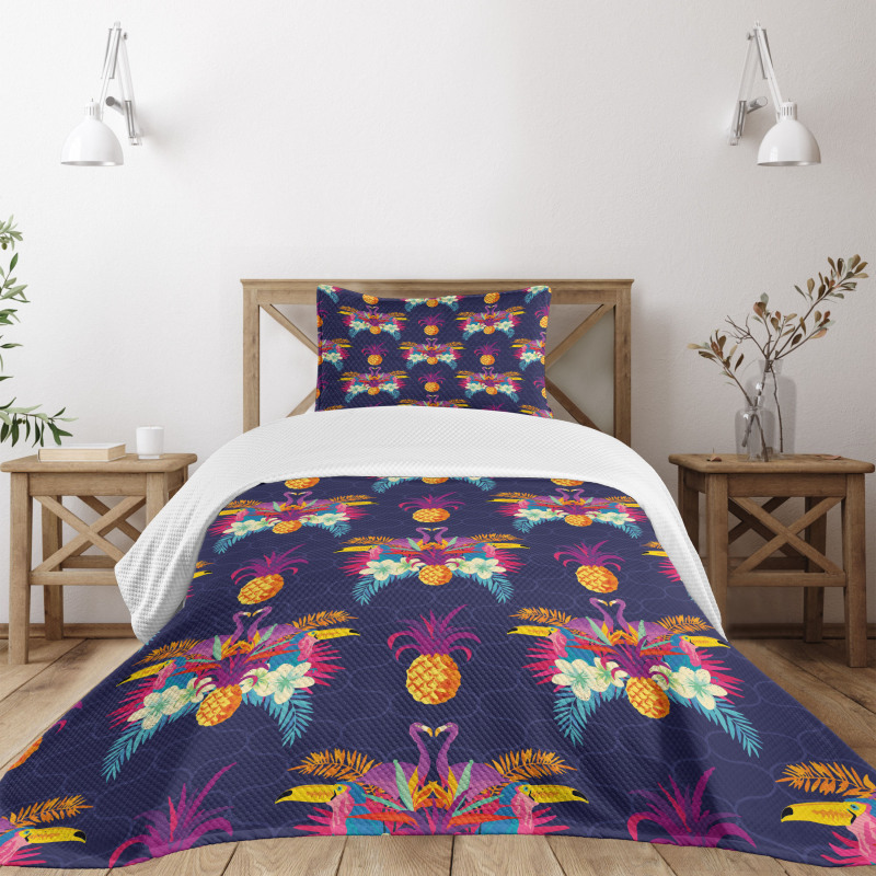 Vivid Flowers Pineapples Bedspread Set