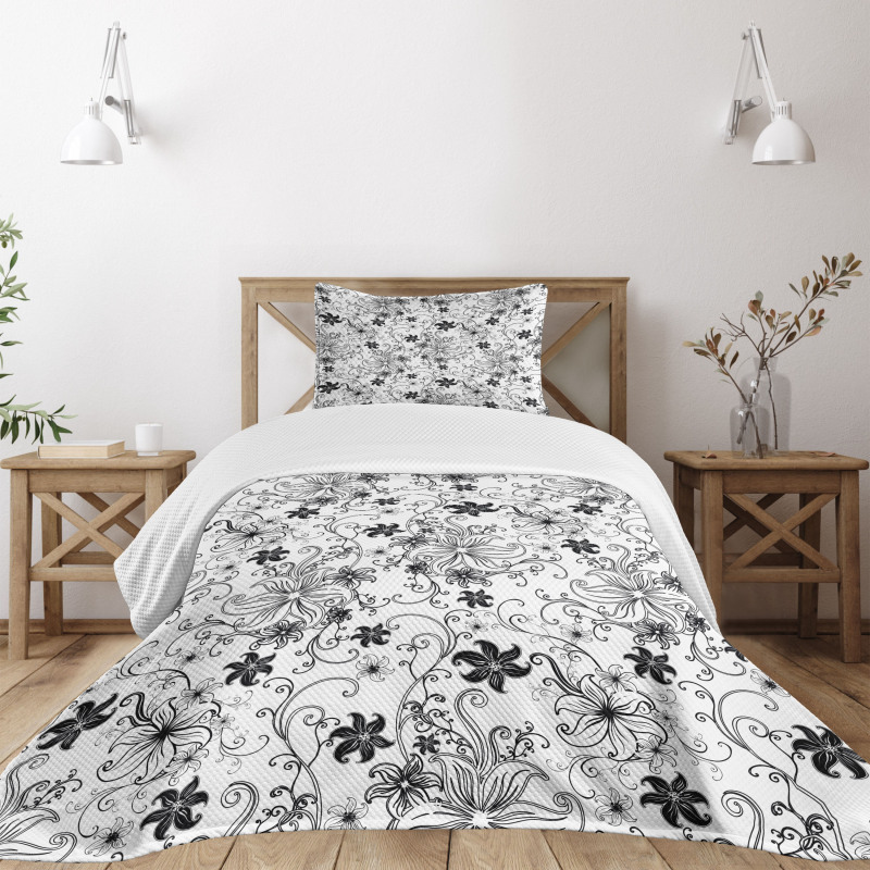 Leaves Twirls Swirls Bud Bedspread Set