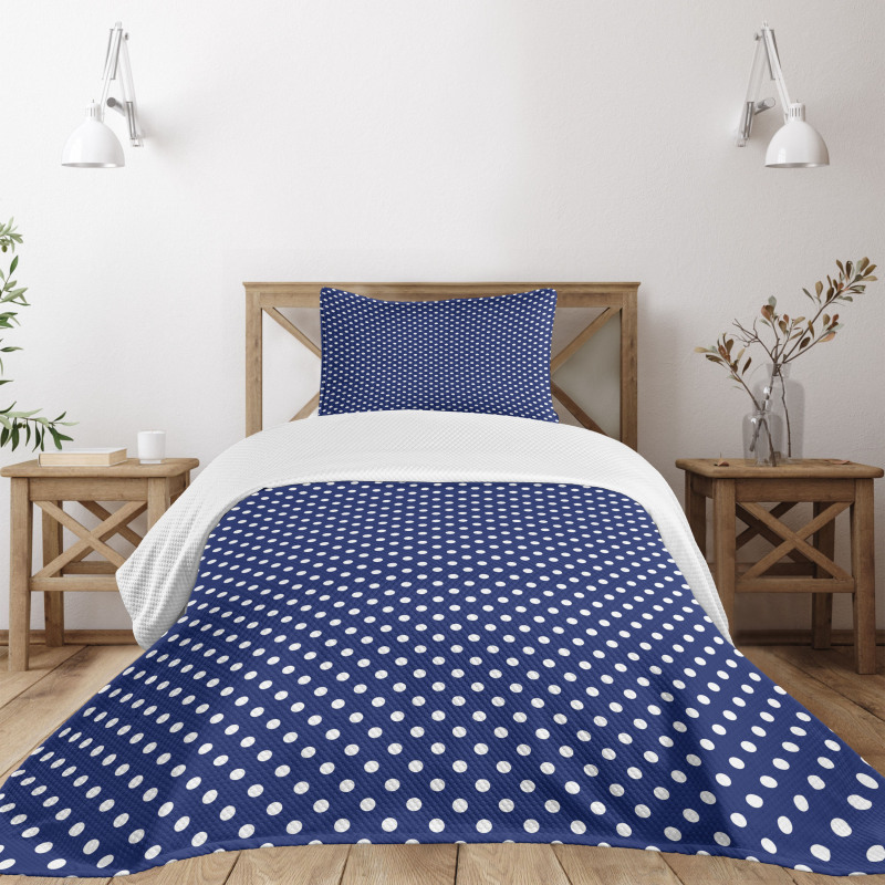 White Polka Dotted Tile Bedspread Set