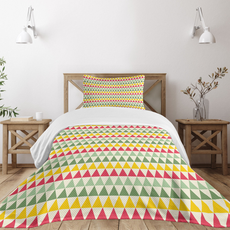 Triangles Colorful Bedspread Set