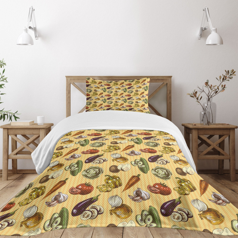 Sketchy Vegetables Bedspread Set