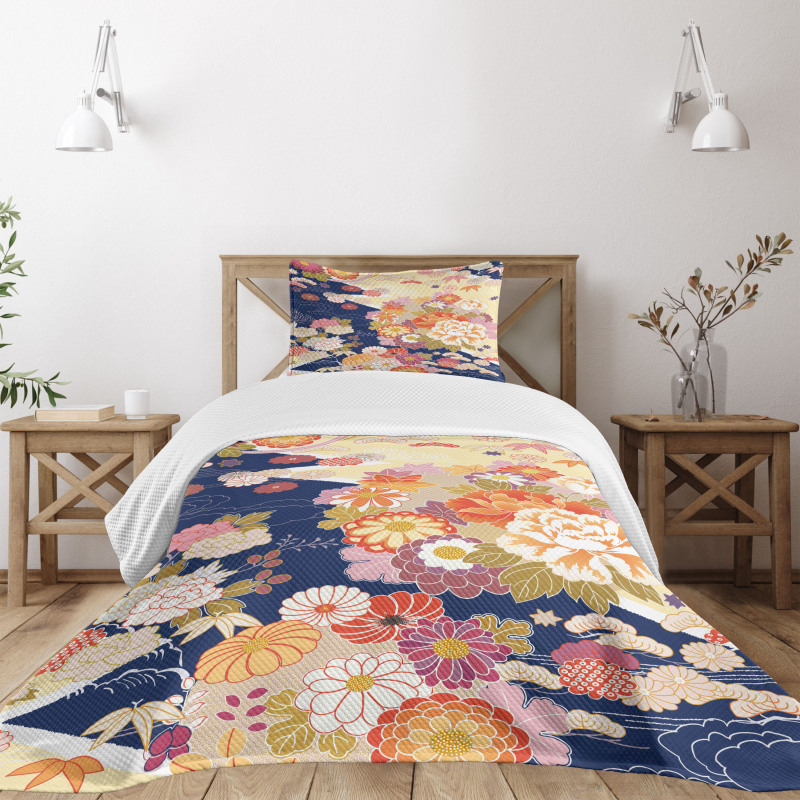 Traditional Flowers Bedspread Set