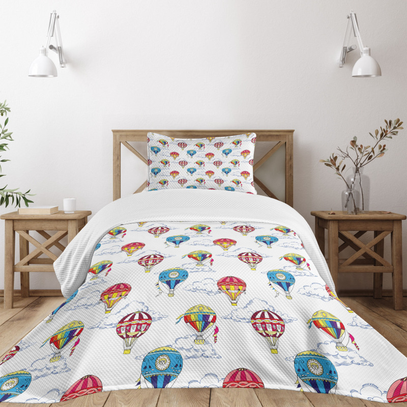 Clouds Hot Air Balloons Bedspread Set