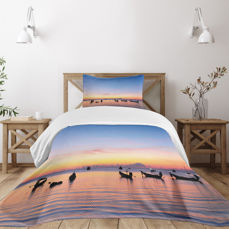 Sunset on Sea Ships Bedspread Set