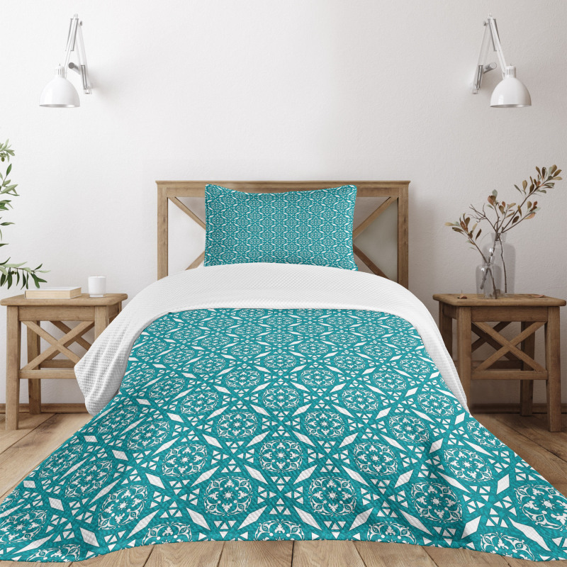 Moroccan Floral Swirls Bedspread Set