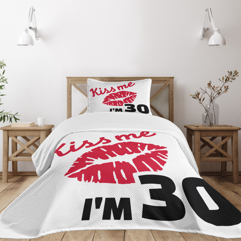 30th Birthday Kiss Bedspread Set