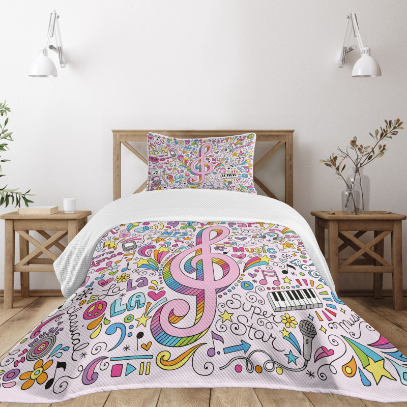 Music Clef Groovy Doodles Bedspread Set