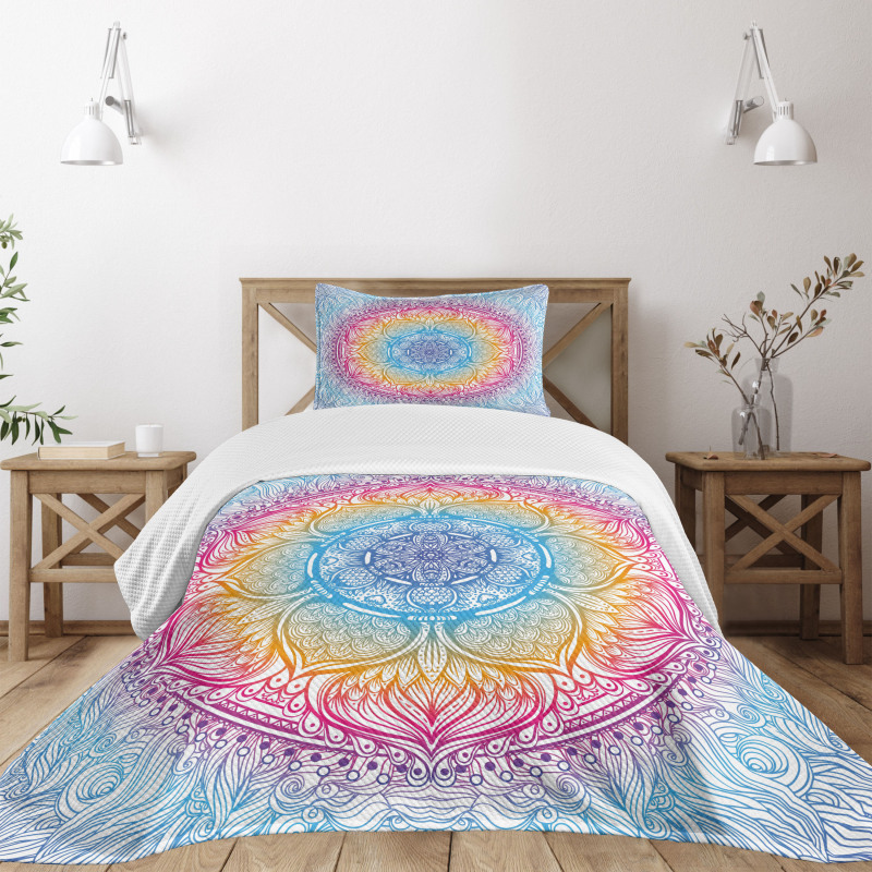 Fantasy Round Bedspread Set