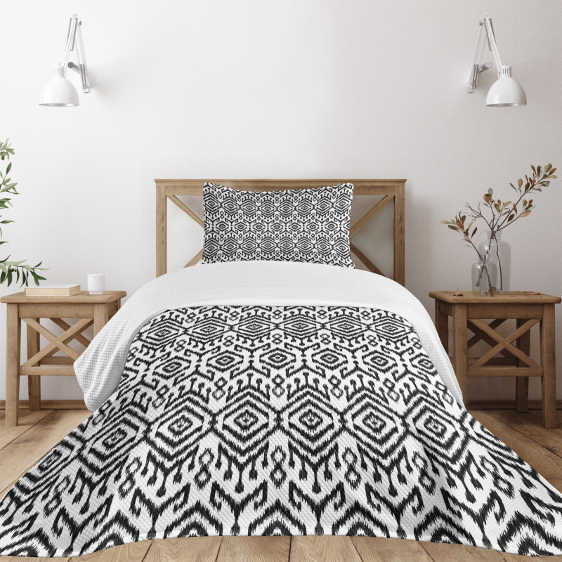 Scribble Ikat Art Bedspread Set