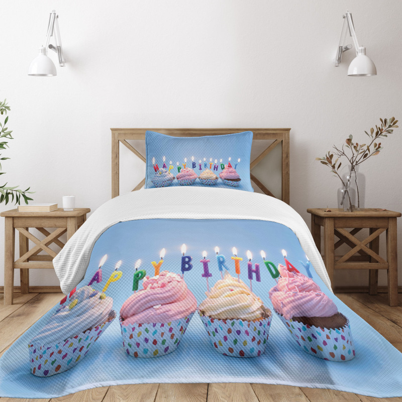 Cupcakes Letter Candles Bedspread Set