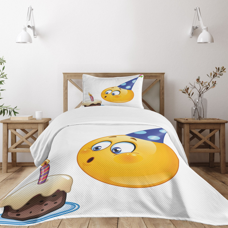 Emoji Face with Cone Bedspread Set