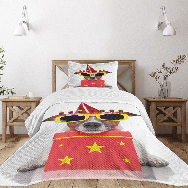 Party Dog Sunglasses Bedspread Set