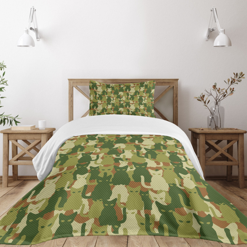 Kitten Silhouettes Jungle Bedspread Set