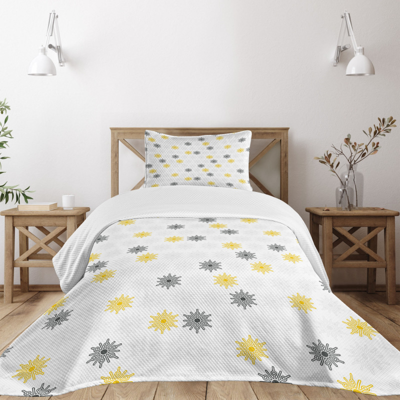 Sun Flowers Dots Bedspread Set