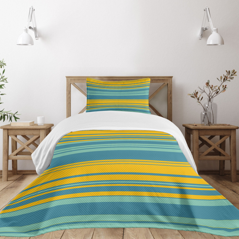 Horizontal Modern Bedspread Set