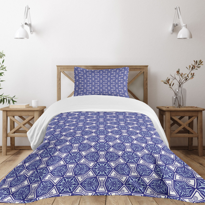 Indigo Floral Geometric Bedspread Set