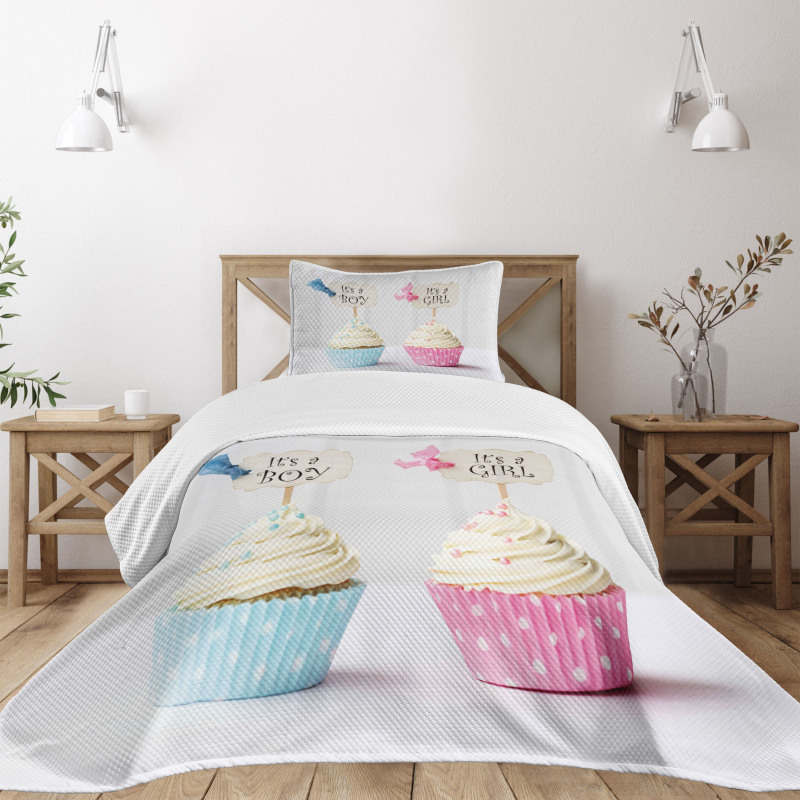 Boy Girl Cupcakes Bedspread Set
