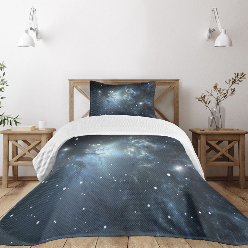 Infinite Space Bedspread Set