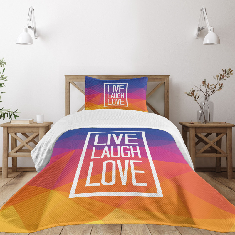 Famous Slogan Bedspread Set