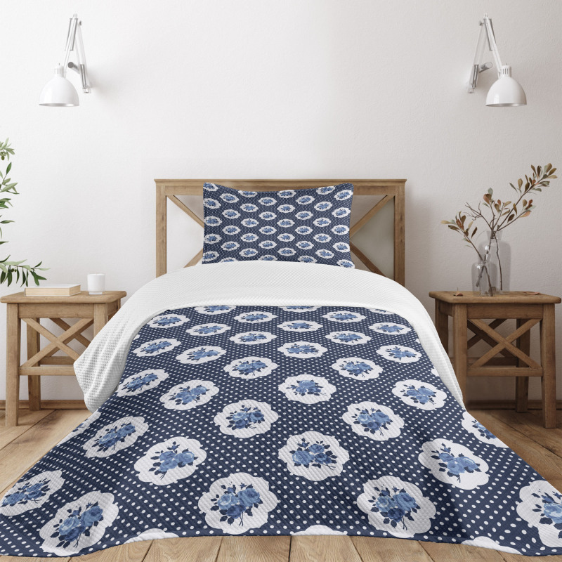 Motifs Dots Flowers Bedspread Set