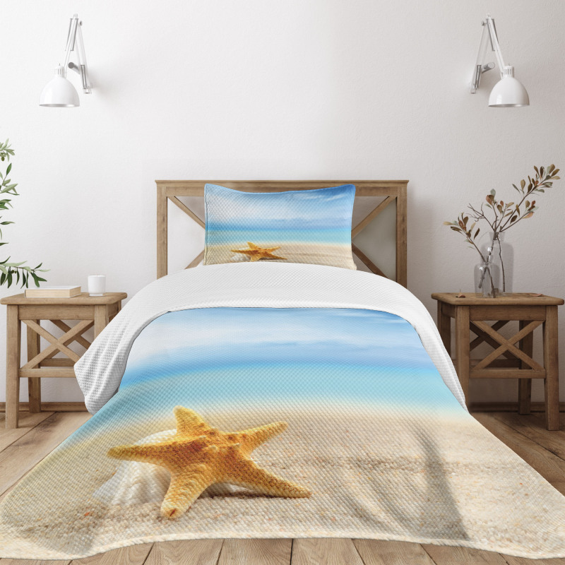 Scallop Sea Star Bedspread Set