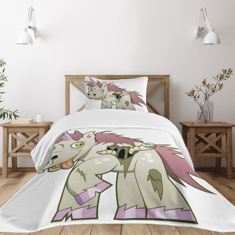 Evil Unicorn Myth Bedspread Set