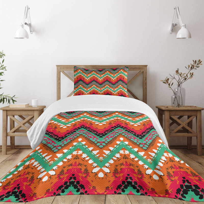 Zigzag Bedspread Set