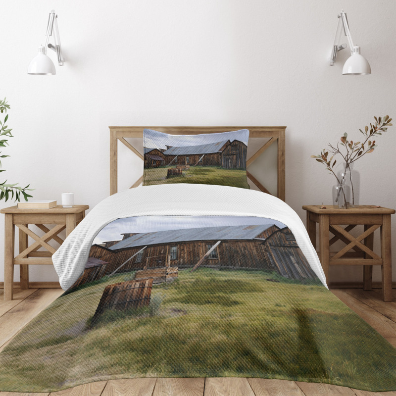 California Barn Bedspread Set