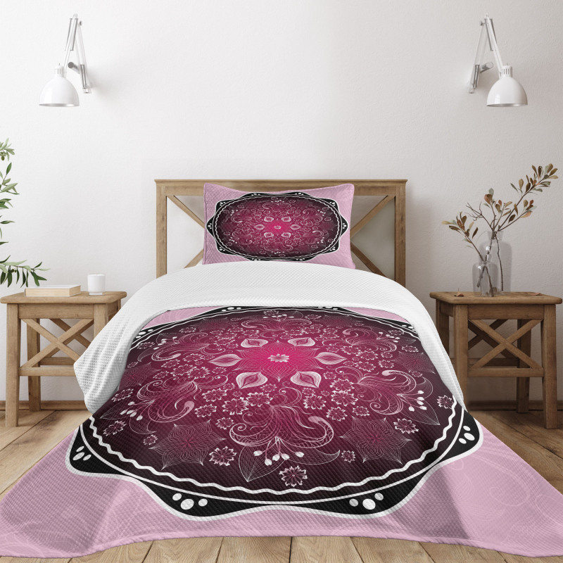 Classic Baroque Bedspread Set