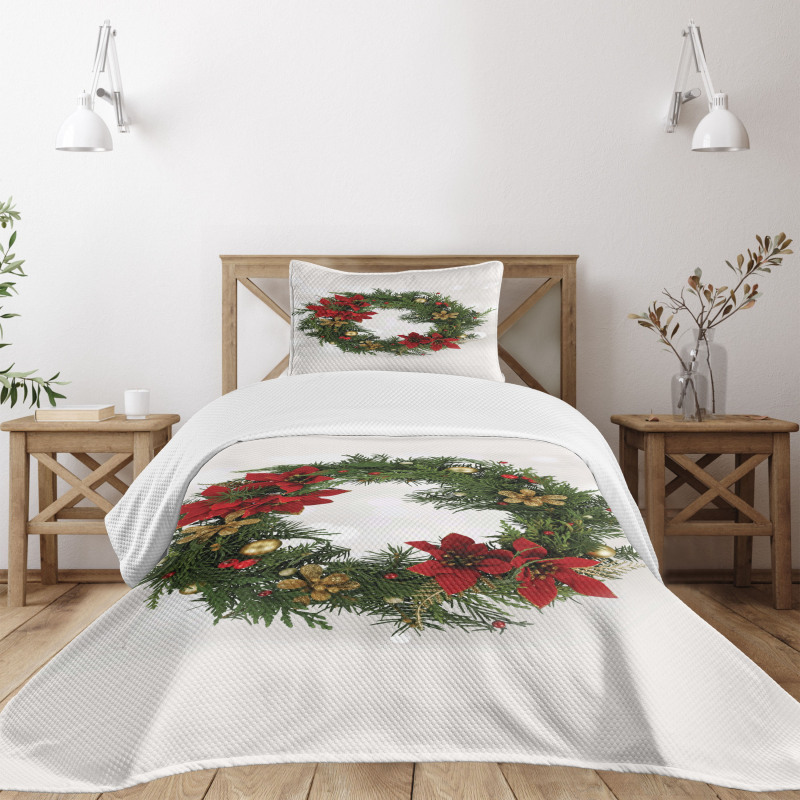 Poinsettia Blossoms Bedspread Set