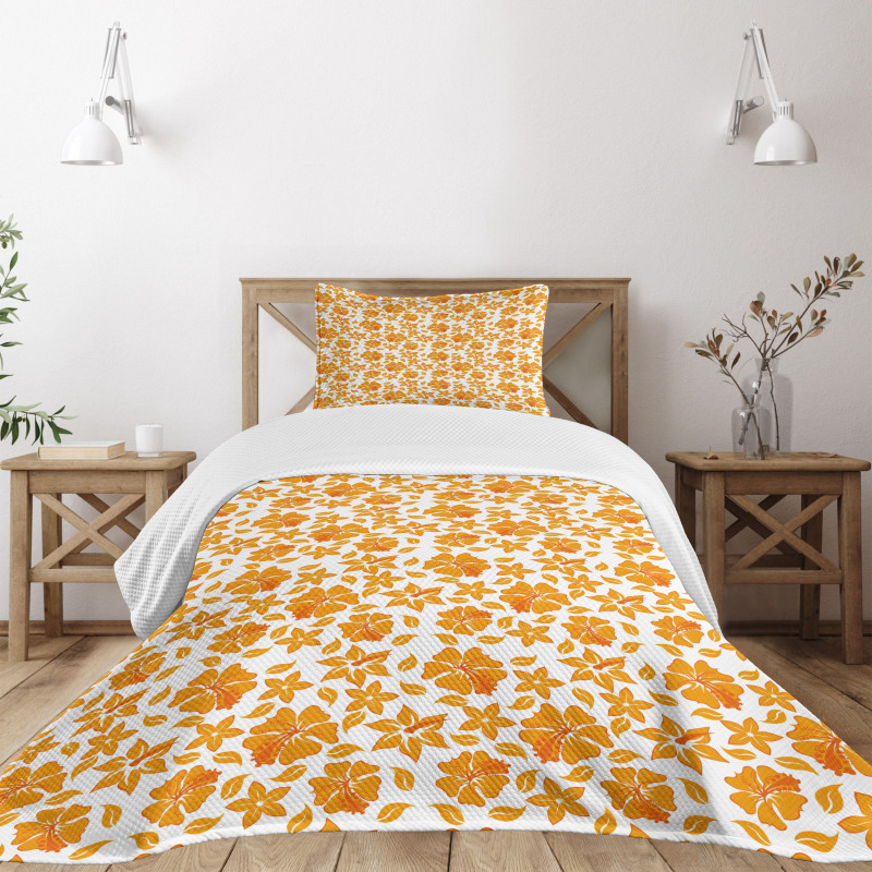 Hibiscus Flourish Bedspread Set