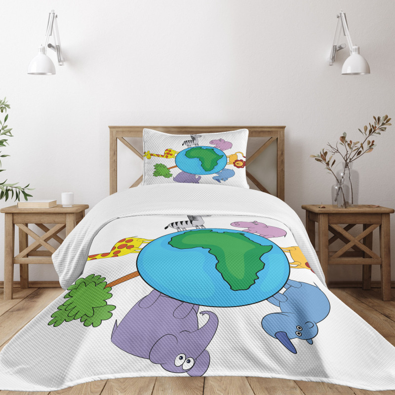 Continent Fauna Bedspread Set
