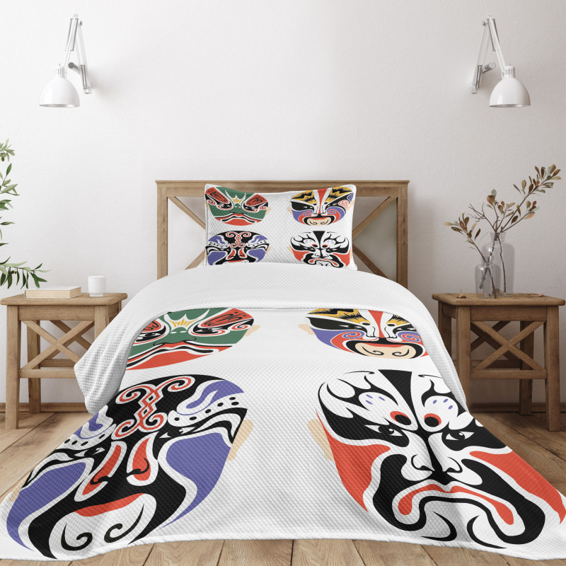 Chinese Opera Mask Bedspread Set