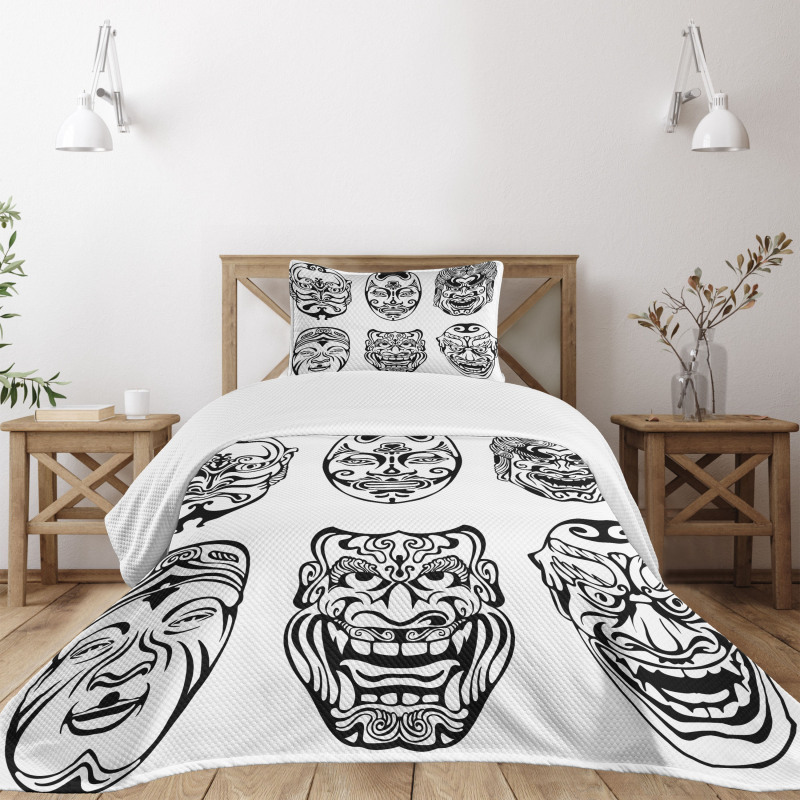Theatrical Japanese Bedspread Set