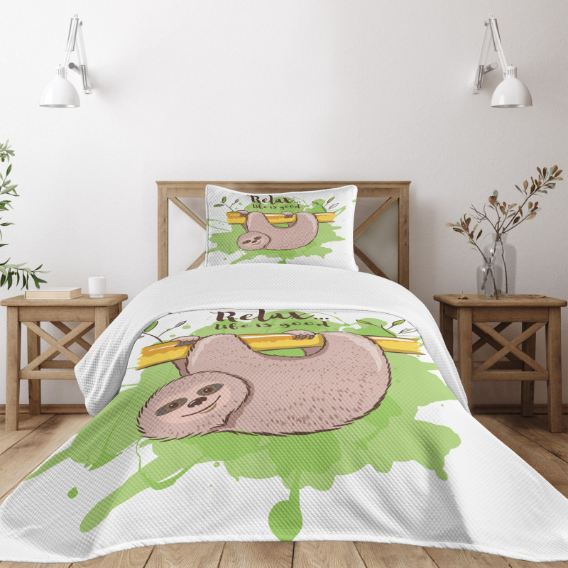 Exotic Mammal on Branch Bedspread Set