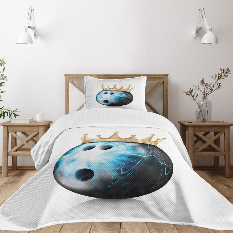 Ball with Crown Bedspread Set